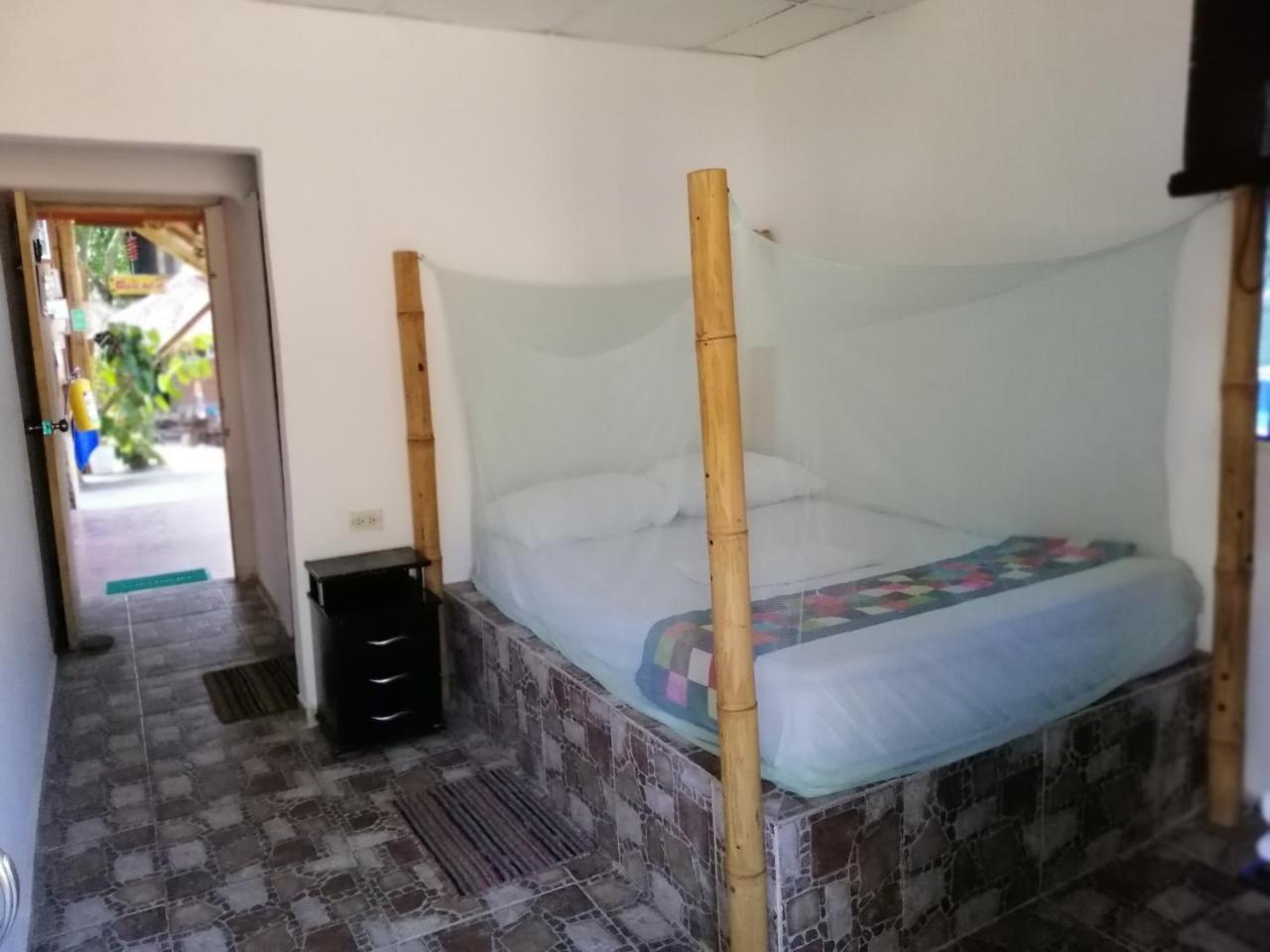 La Natura Hostel & Pool Palomino Dış mekan fotoğraf